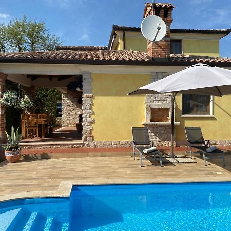 Villa Eva Karigador Novigrad  ภายนอก รูปภาพ